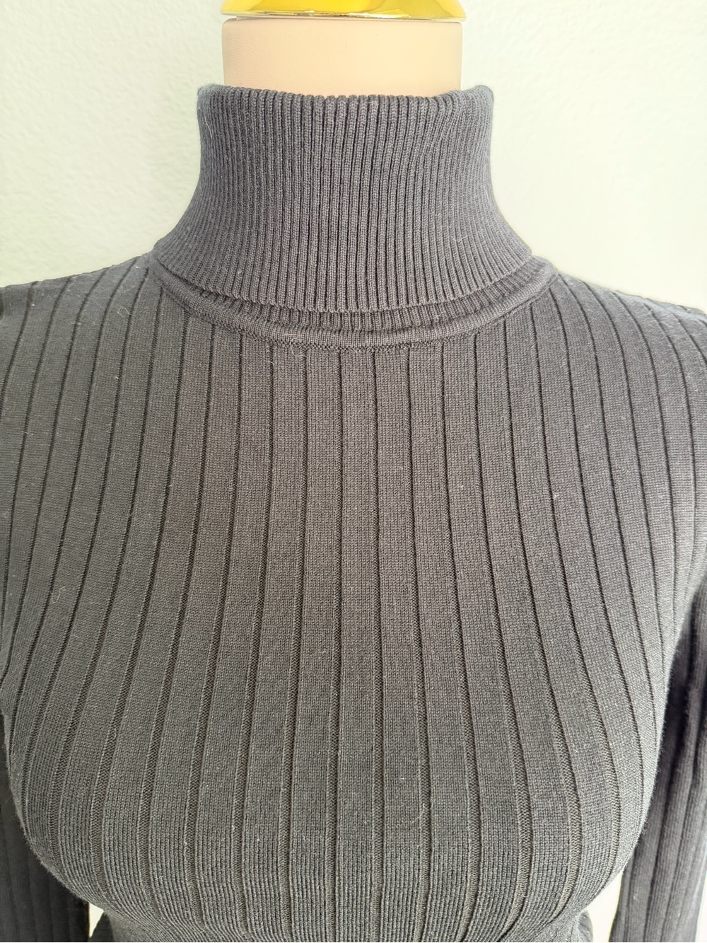 Lulus Turtleneck - Picture 2 of 2